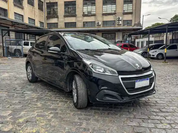 Peugeot 208 1.6 Active 2017 - foto 2
