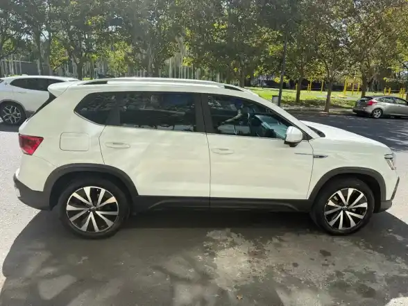 Volkswagen Taos 1.4 250 Tsi Highline 2021 - foto 4