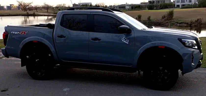Nissan Frontier 2.3Bt Pro4X 4X4 At L22 2022 - foto 1