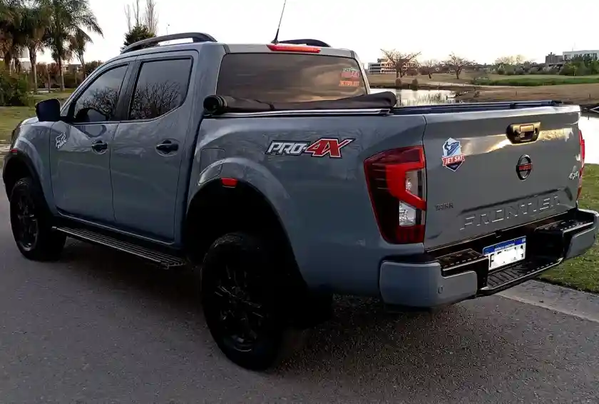 Nissan Frontier 2.3Bt Pro4X 4X4 At L22 2022 - foto 3