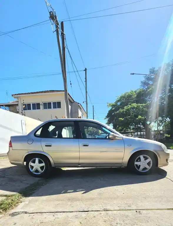 Chevrolet Classic 1.4 Lt Pack 2013 - foto 3