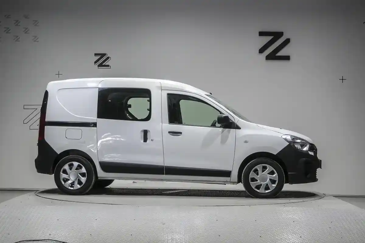 Renault Kangoo Ii Express 1.6 Sce Confort 2025 - foto 4