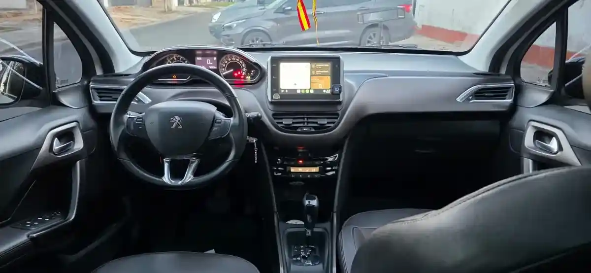 Peugeot 2008 1.6 Feline Tiptronic 2018 - foto 2