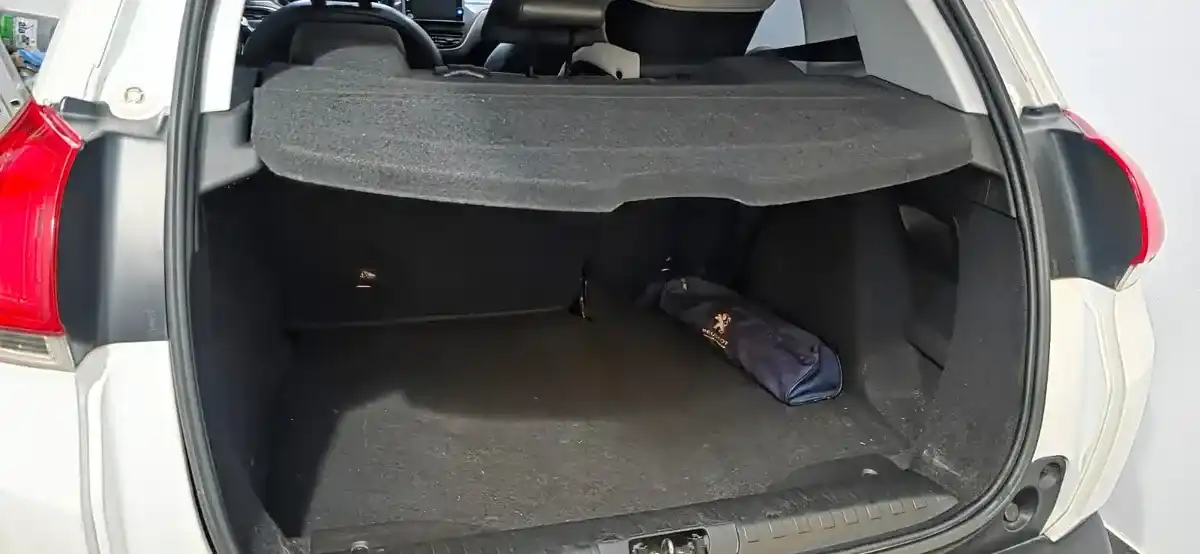 Peugeot 2008 1.6 Feline Tiptronic 2018 - foto 4