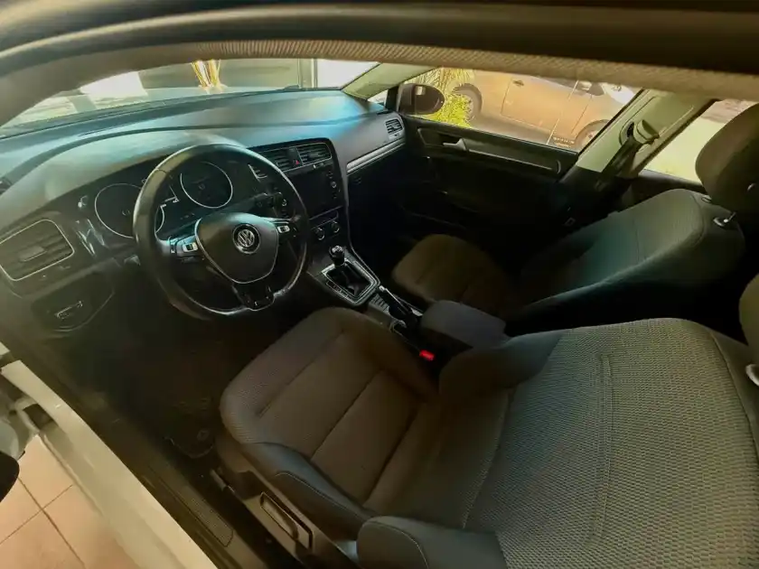 Volkswagen Golf 1.4 Comfortline Tsi 2018 - foto 4