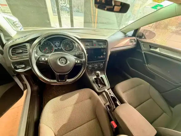 Volkswagen Golf 1.4 Comfortline Tsi 2018 - foto 5