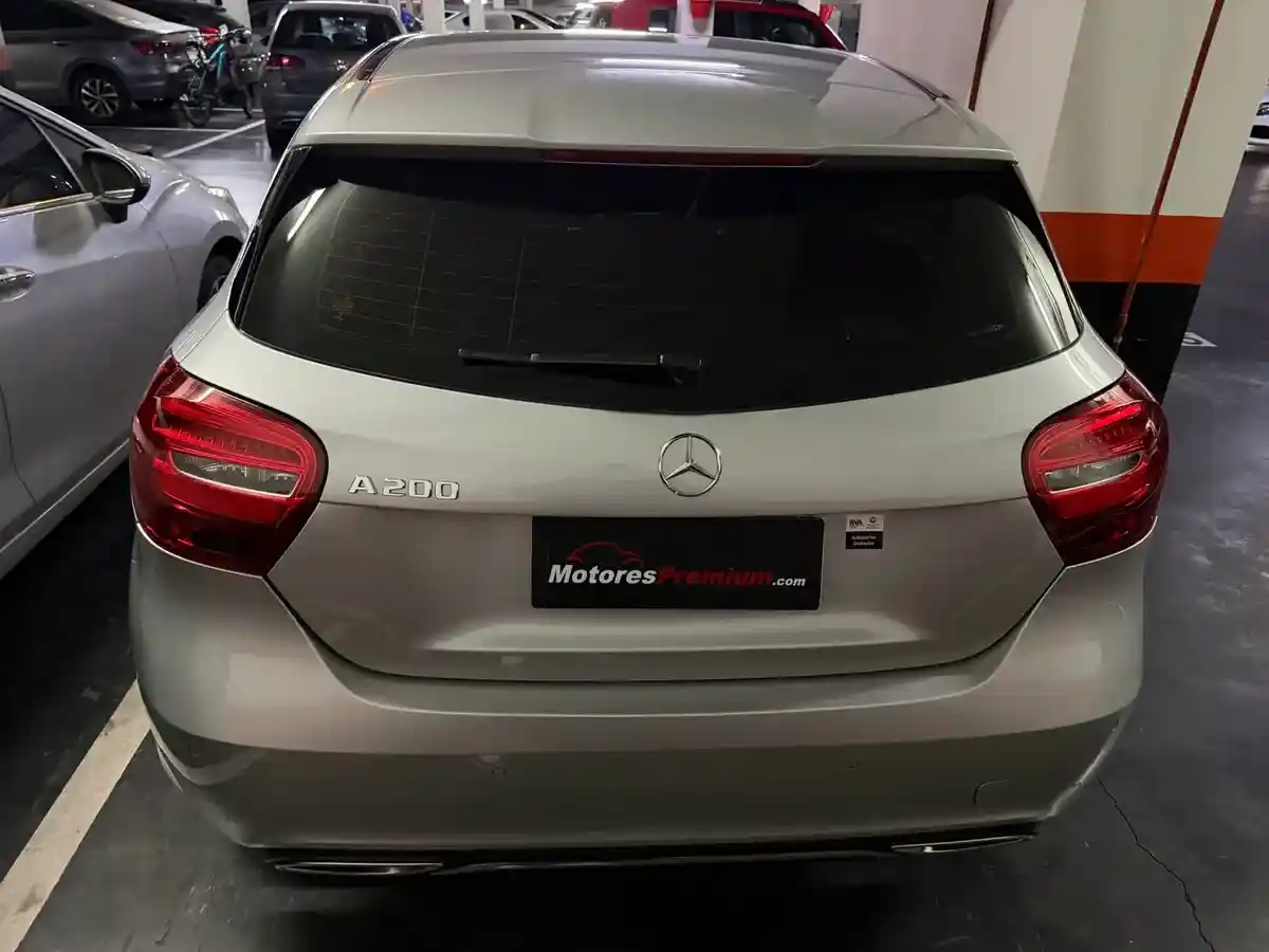 Mercedes-Benz Clase A 1.6 A200 Urban 156Cv 2017 - foto 5
