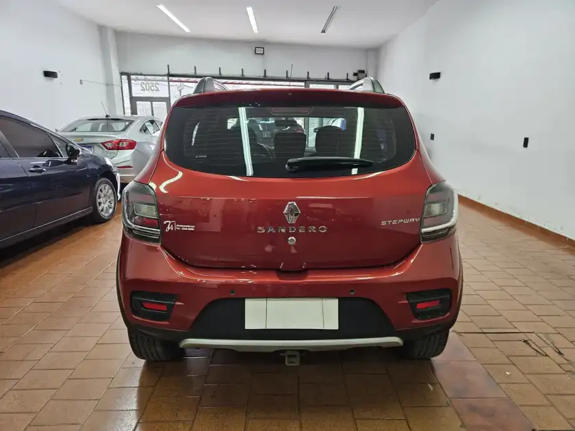 Renault Sandero Stepway 1.6 Privilege 105Cv Nac 2018 - foto 5