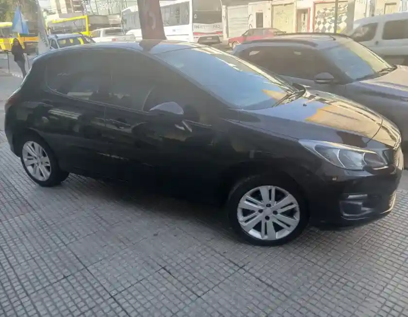 Peugeot 308 1.6 S Allure Plus 2020 - foto 1