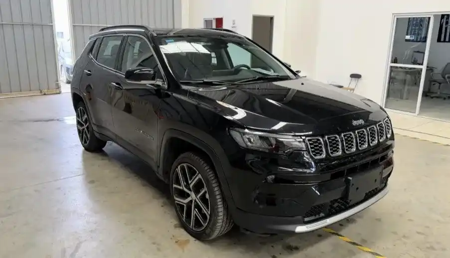 Jeep Compass 1.3 T270 Limited 4X2 At6 2025 - foto 3