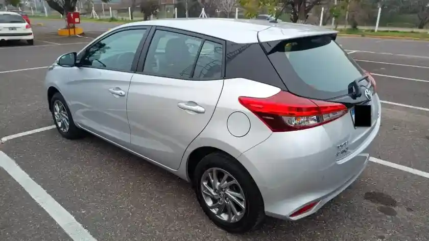 Toyota Yaris 1.5 107Cv Xls 2023 - foto 3