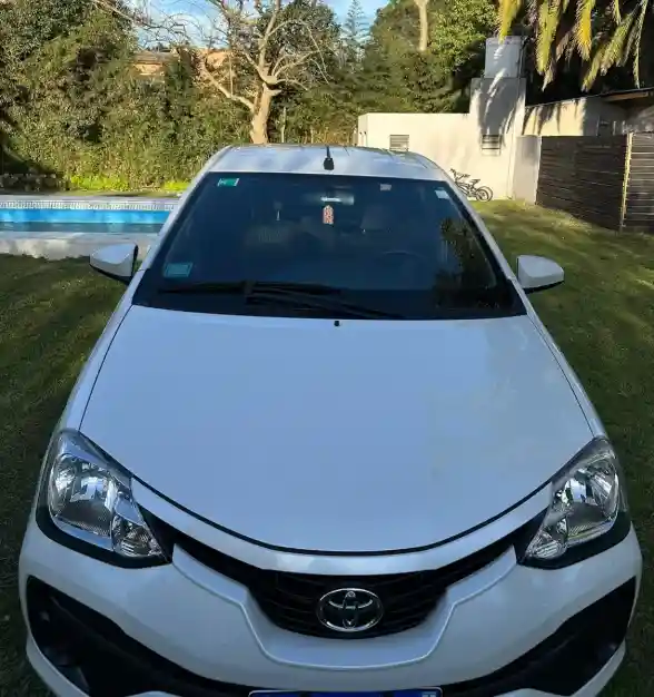 Toyota Etios 1.5 Sedan X 2023 - foto 3