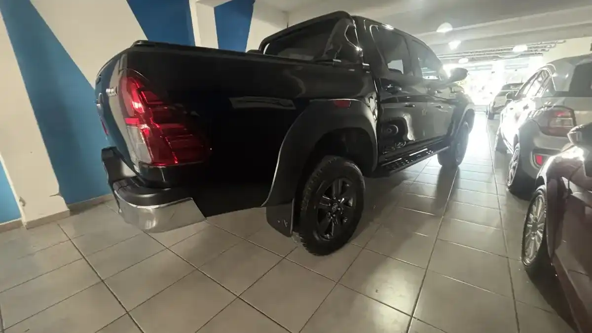 Toyota Hilux 2.4  Sr At 2023 - foto 3
