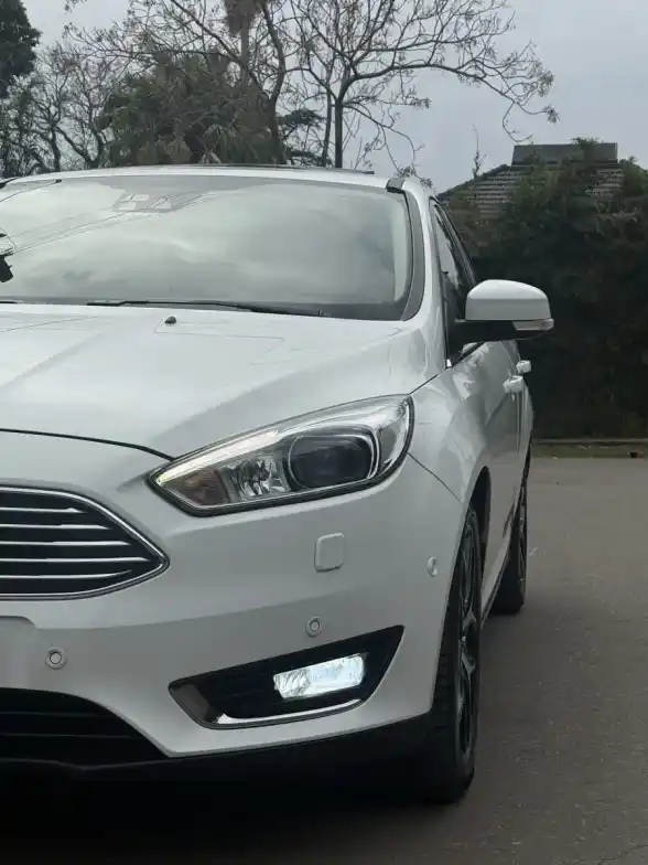 Ford Focus Iii 2.0 Titanium At6 2017 - foto 4