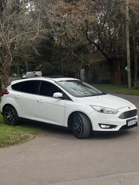 Ford Focus Iii 2.0 Titanium At6 2017 - foto 5