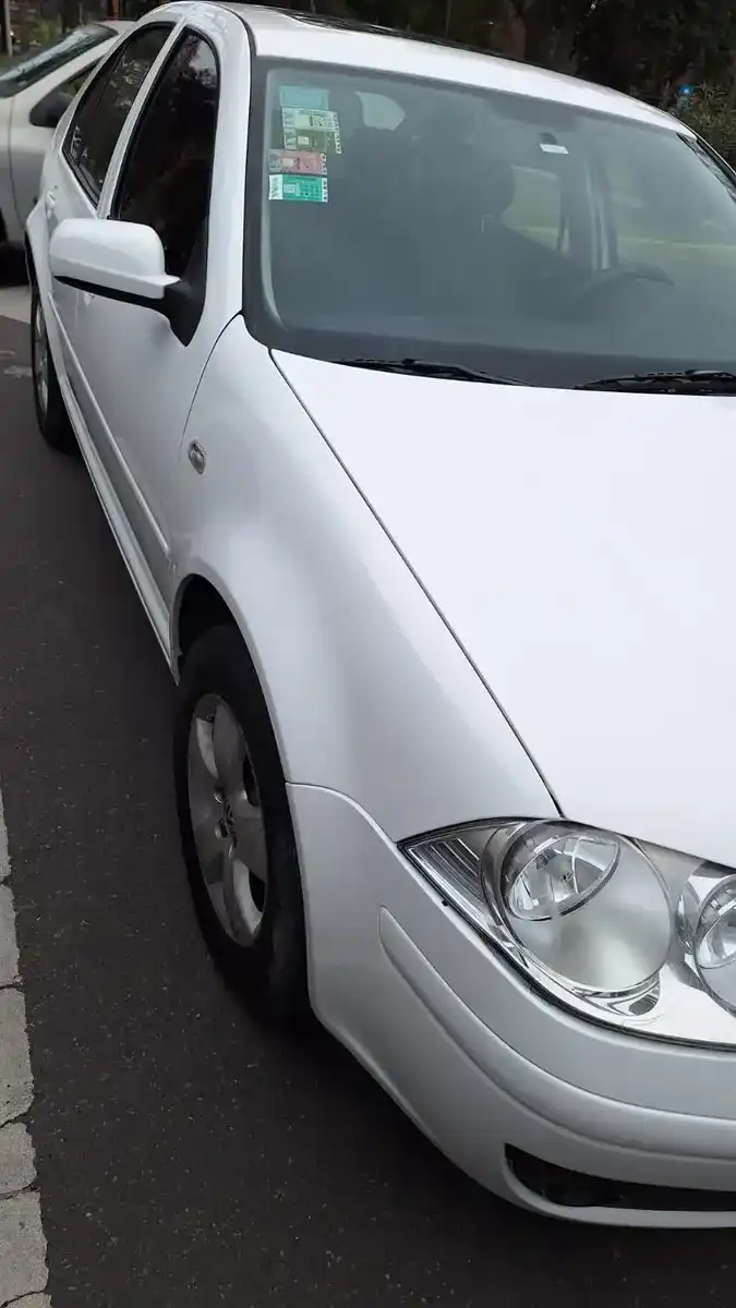 Volkswagen Bora 1.9 Trendline I 100Cv 2013 - foto 5