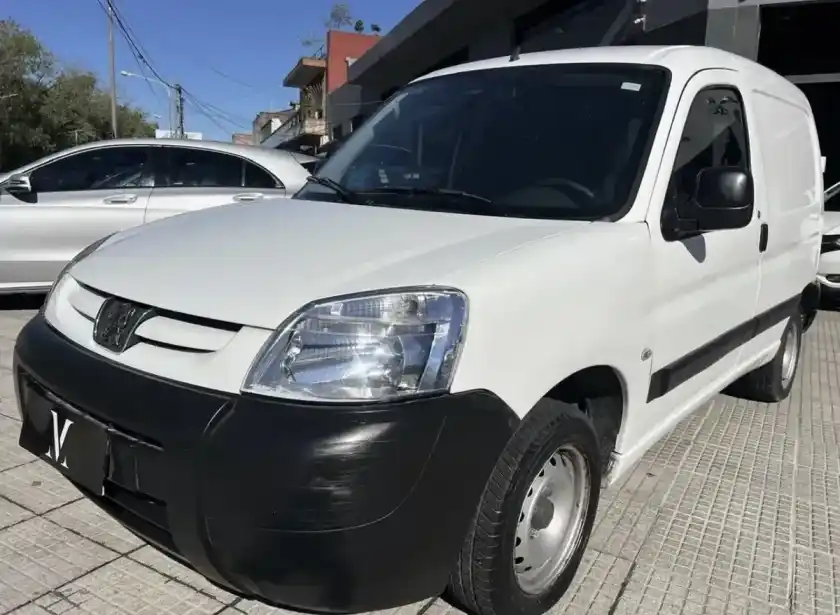Peugeot Partner 1.6 Furgon Confort 2022 - foto 3