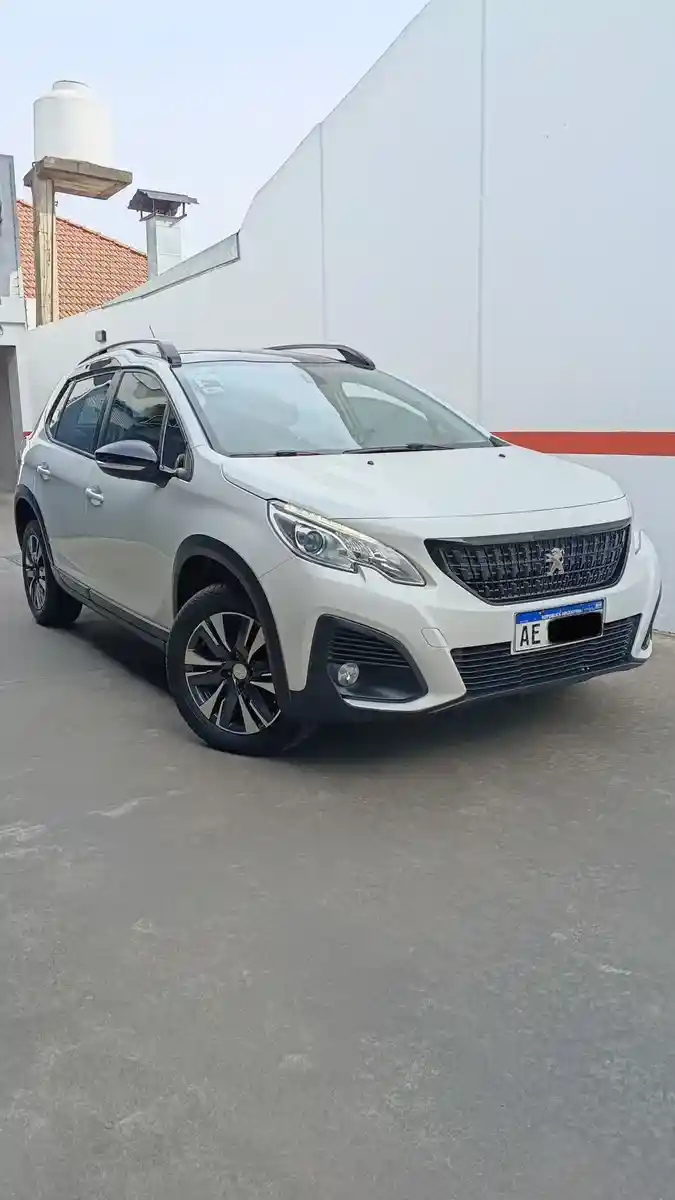 Peugeot 2008 1.6 Feline Am20 2021 - foto 2