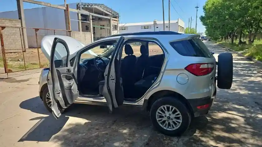 Ford Ecosport 1.6 Se 110Cv 4X2 2016 - foto 2