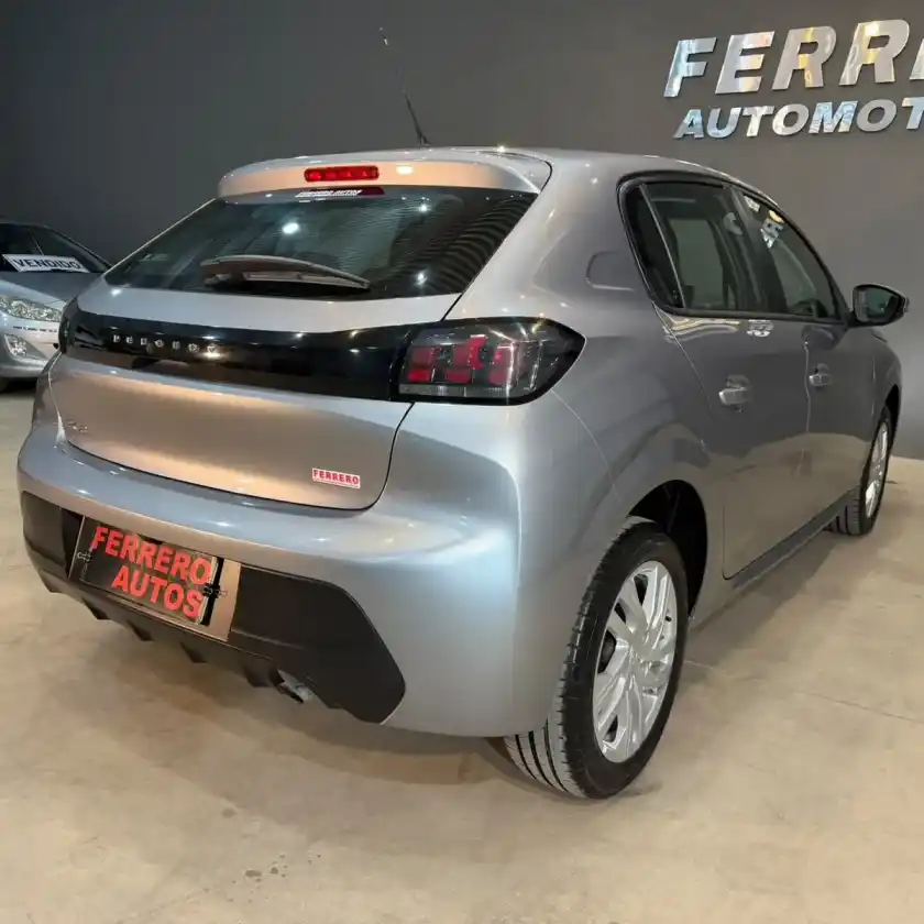 Peugeot 208 1.6 Active Pack 2023 - foto 4