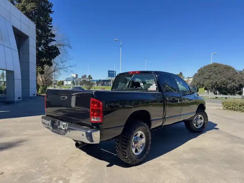 Dodge Ram 5.9 2500 I D/Cab 4X4 2005 - foto 4