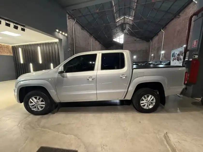 Volkswagen Amarok 2.0 Cd Tdi Trendline 4X4 Llantas 16 2018 - foto 5