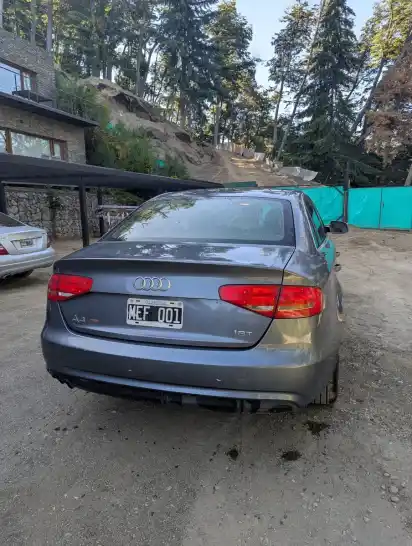 Audi A4 1.8 Attraction Tfsi 170Cv 2013 - foto 4