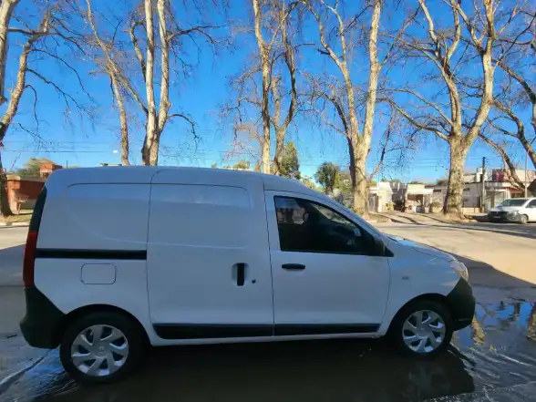 Renault Kangoo Ii Express Confort 1.6 Sce 2023 - foto 3