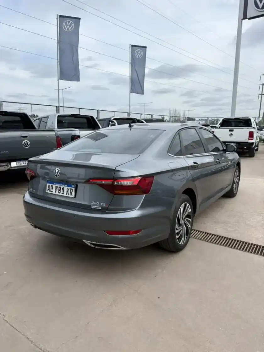 Volkswagen Vento 1.4 Tsi 250 Highline At 2021 - foto 4