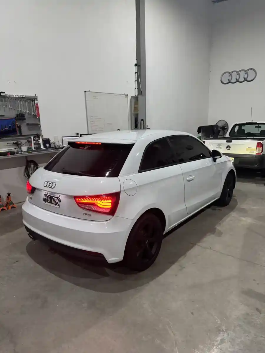 Audi A1 1.4 Ambition Tfsi 122Cv Stronic 3P 2015 - foto 4