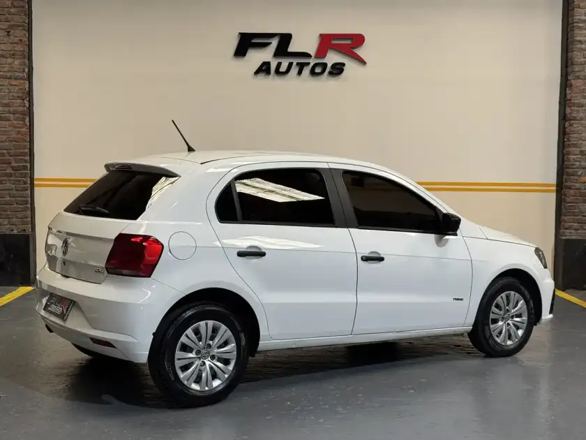 Volkswagen Gol Trend 1.6 Trendline 101Cv 2016 - foto 4