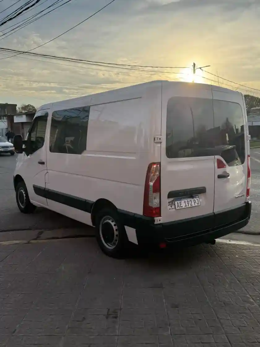 Renault Master Furgon 2.3 L1H1 2020 - foto 4