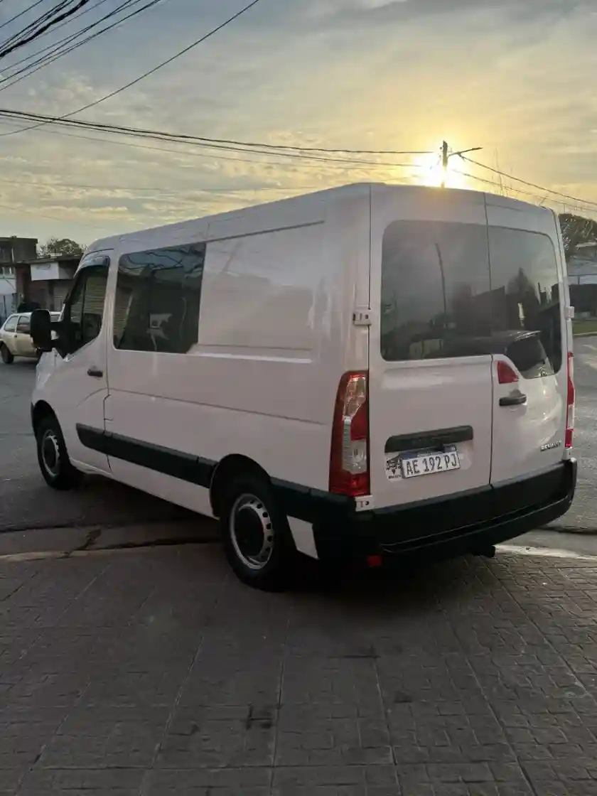 Renault Master Furgon 2.3 L1H1 2020 - foto 5