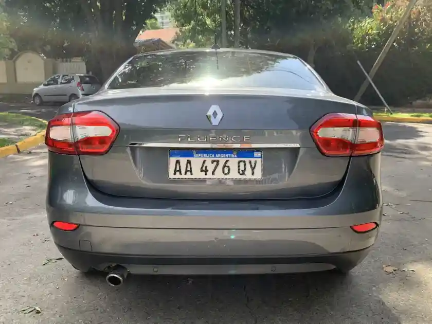 Renault Fluence 2.0 Ph2 Luxe Pack 143Cv 2016 - foto 4