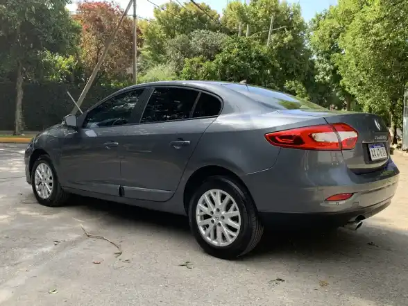 Renault Fluence 2.0 Ph2 Luxe Pack 143Cv 2016 - foto 5