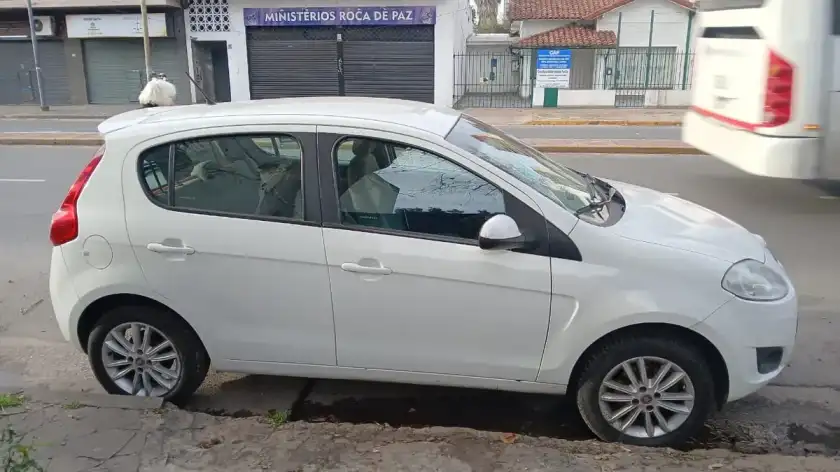 Fiat Palio 1.6 Essence 115Cv 2016 - foto 3