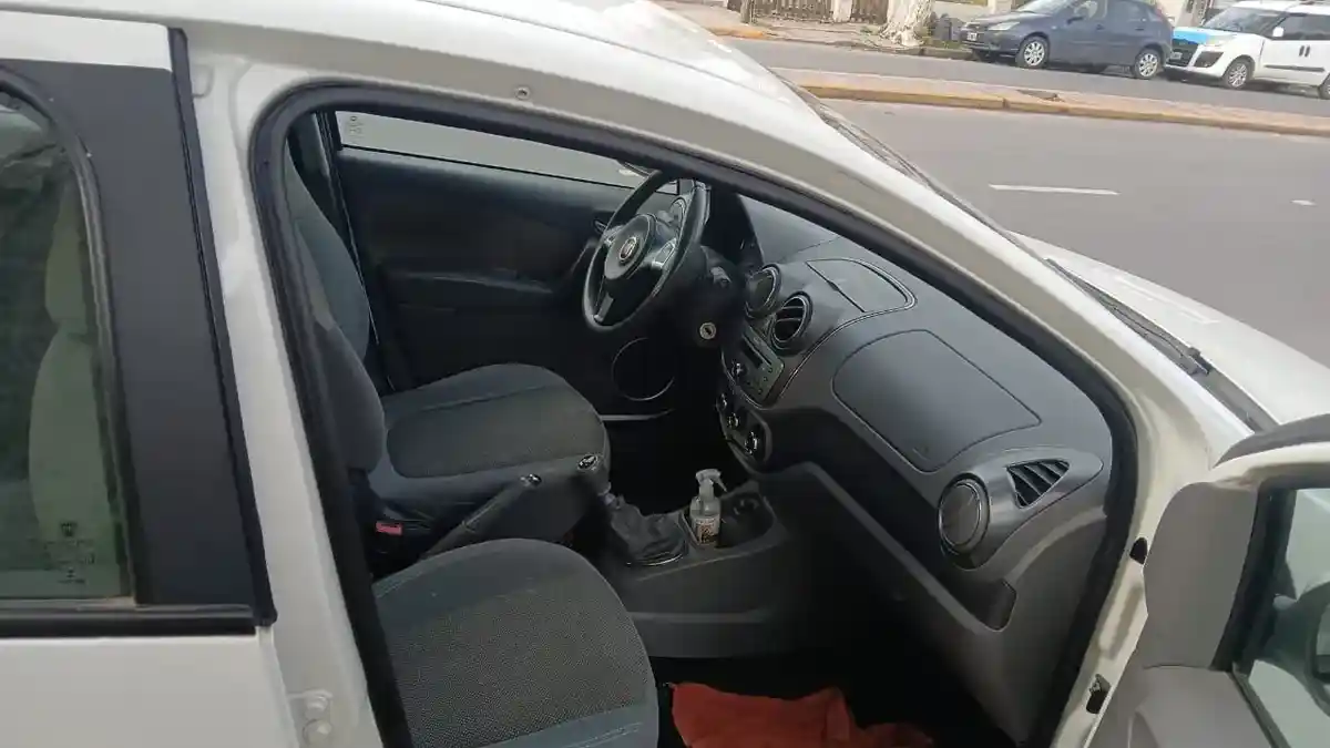 Fiat Palio 1.6 Essence 115Cv 2016 - foto 5