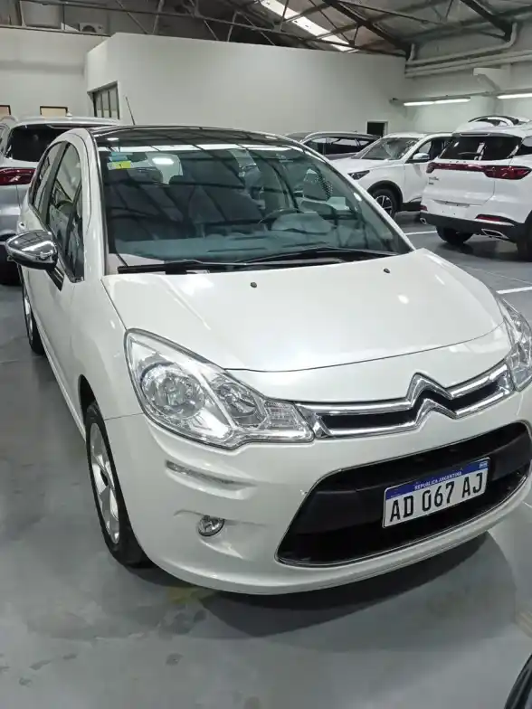 Citroën C3 1.6 Vti 115 At6 Shine 2018 - foto 2