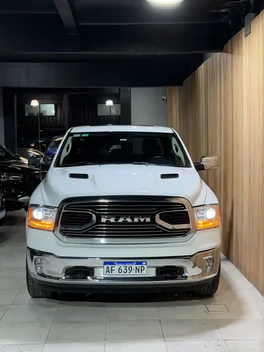 Ram 1500 5.7 Laramie Atx V8 2022 - foto 2
