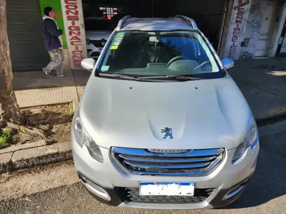 Peugeot 2008 1.6 Allure Tiptronic 2016 - foto 2