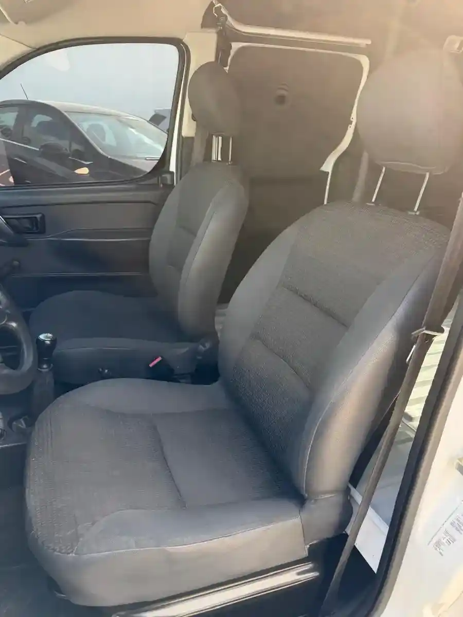 Citroën Berlingo Furgon 1.6 Hdi 92 Bussines 2021 - foto 4