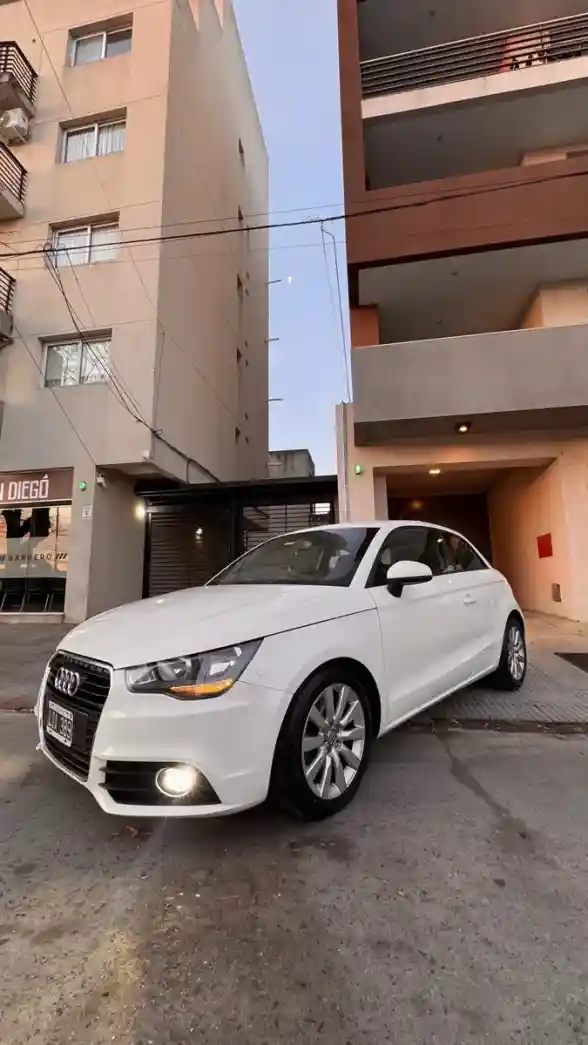 Audi A1 1.4 Ambition Tfsi 122Cv 2012 - foto 4