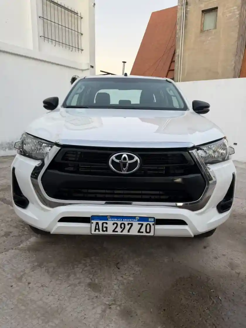 Toyota Hilux Pick-Up 2.4 Cd Dx 150Cv 4X4 2023 - foto 3