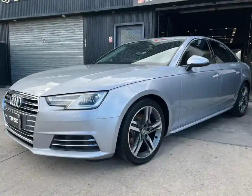 Audi A4 2.0 Tfsi Stronic 190Cv 2017 - foto 1