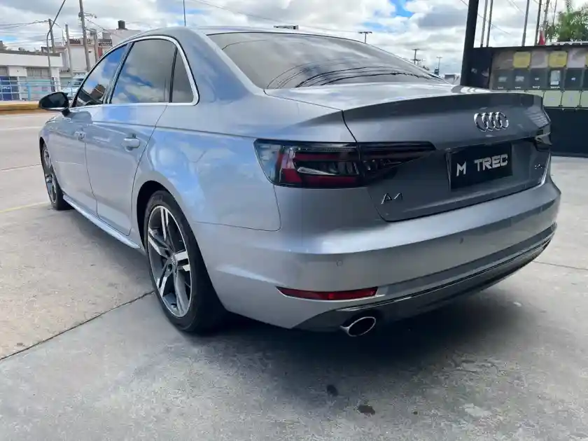 Audi A4 2.0 Tfsi Stronic 190Cv 2017 - foto 5