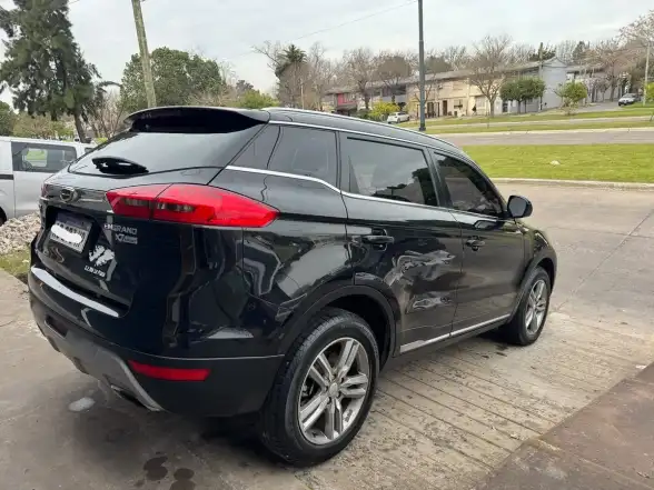 Geely Emgrand X7 Sport 2.4 Gt At 2018 - foto 3