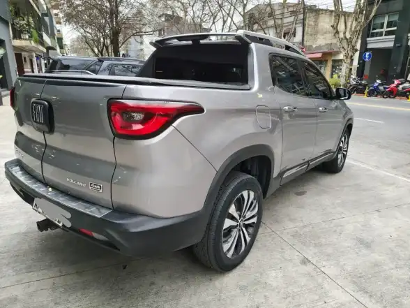 Fiat Toro 2.0 Volcano 4X4 At 2021 - foto 4