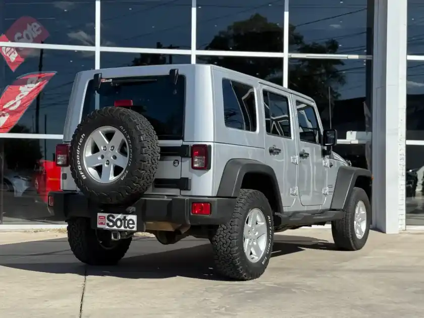 Jeep Wrangler 3.8 Sport Atx Unlimited 2009 - foto 2