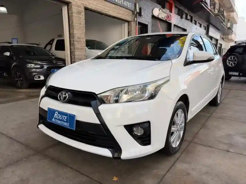 Toyota Yaris 1.5 107Cv S Cvt 2018 - foto 4