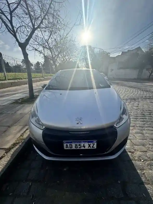 Peugeot 208 1.6 Gt Thp 2019 - foto 5